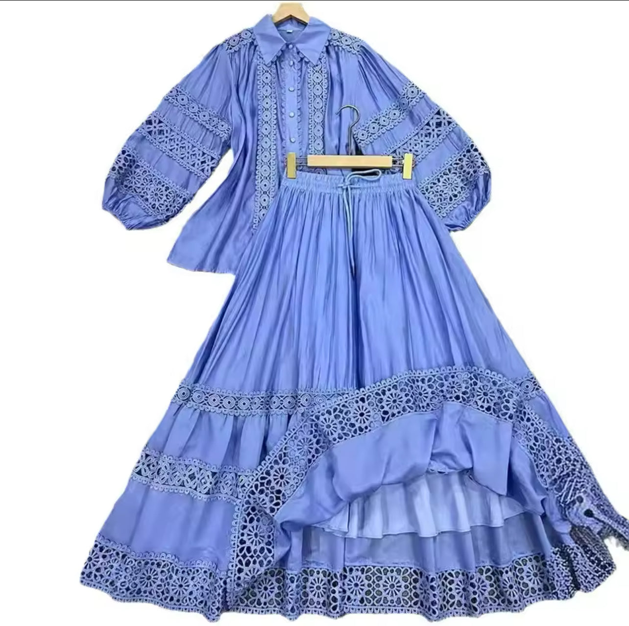 Lace Lantern Sleeve Set