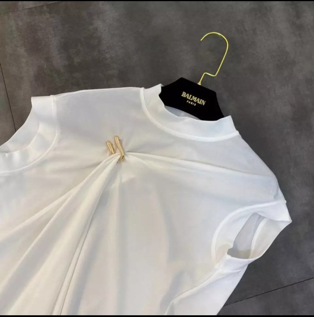 Ruched pin blouse